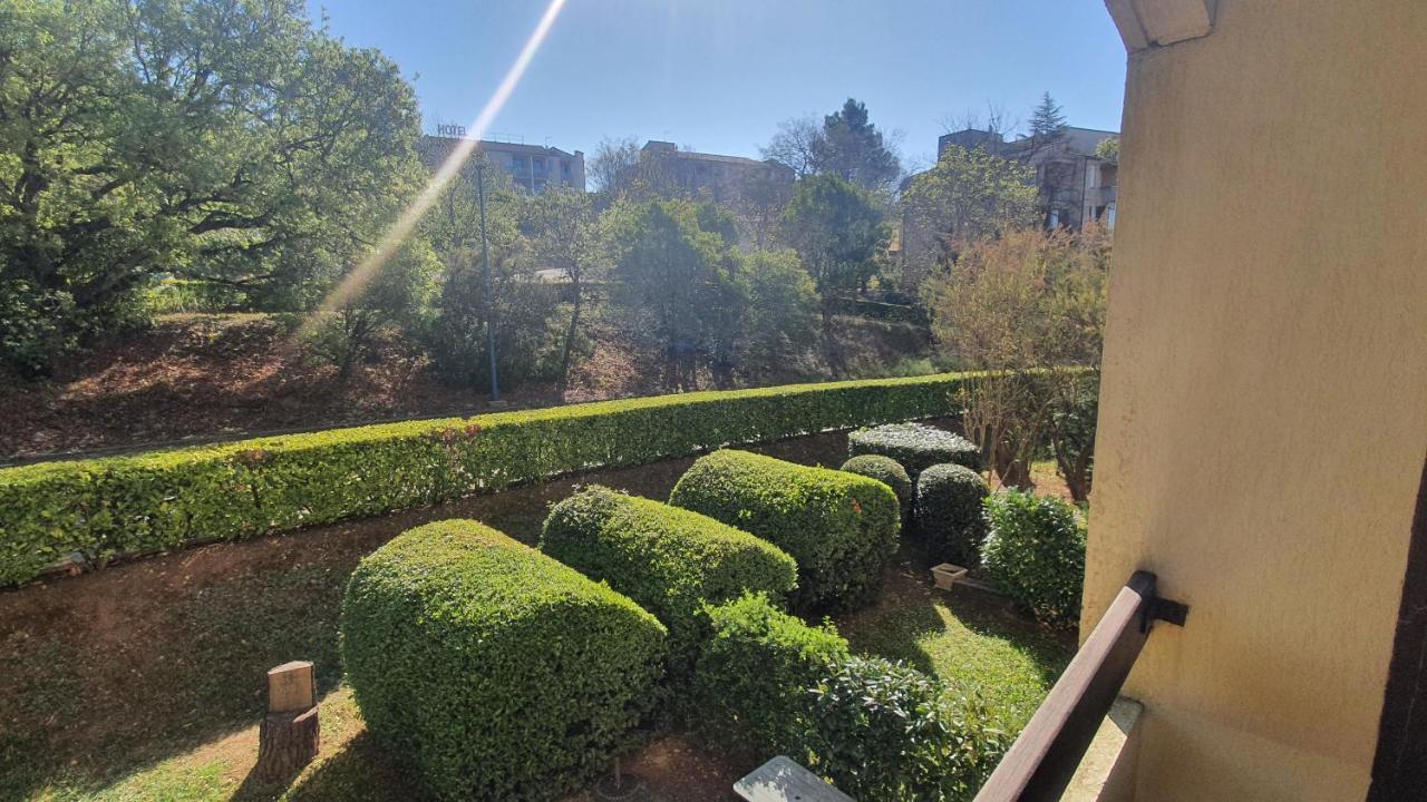 Le Studio Des Garrigues - Climatise Greoux-les-Bains Exterior photo