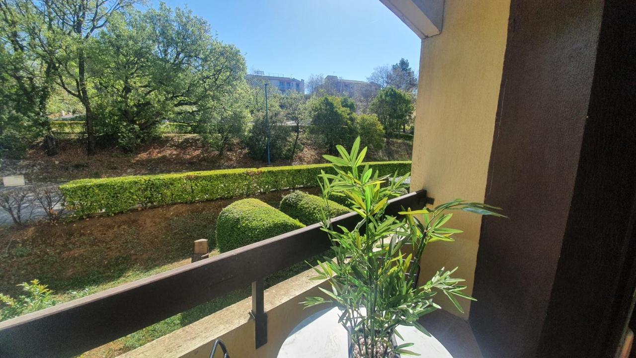 Le Studio Des Garrigues - Climatise Greoux-les-Bains Exterior photo